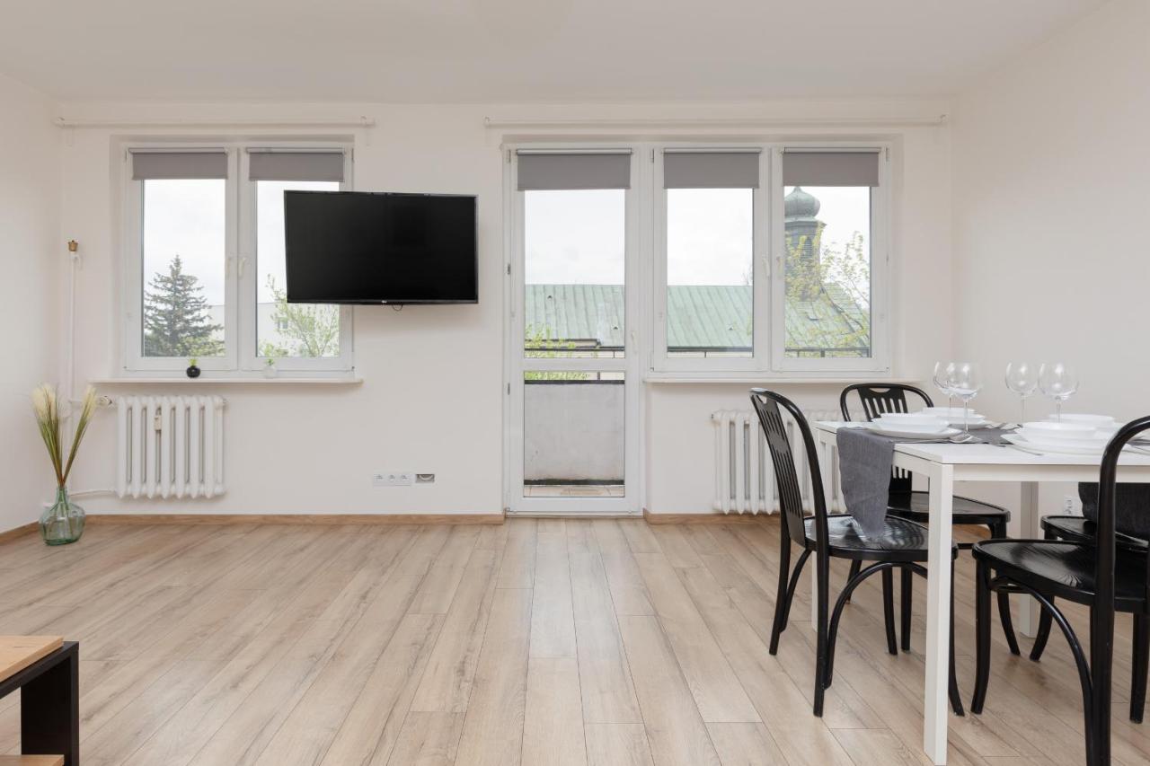 Old Town Spacious Apartment Bonifraterska By Renters Varsóvia Exterior foto